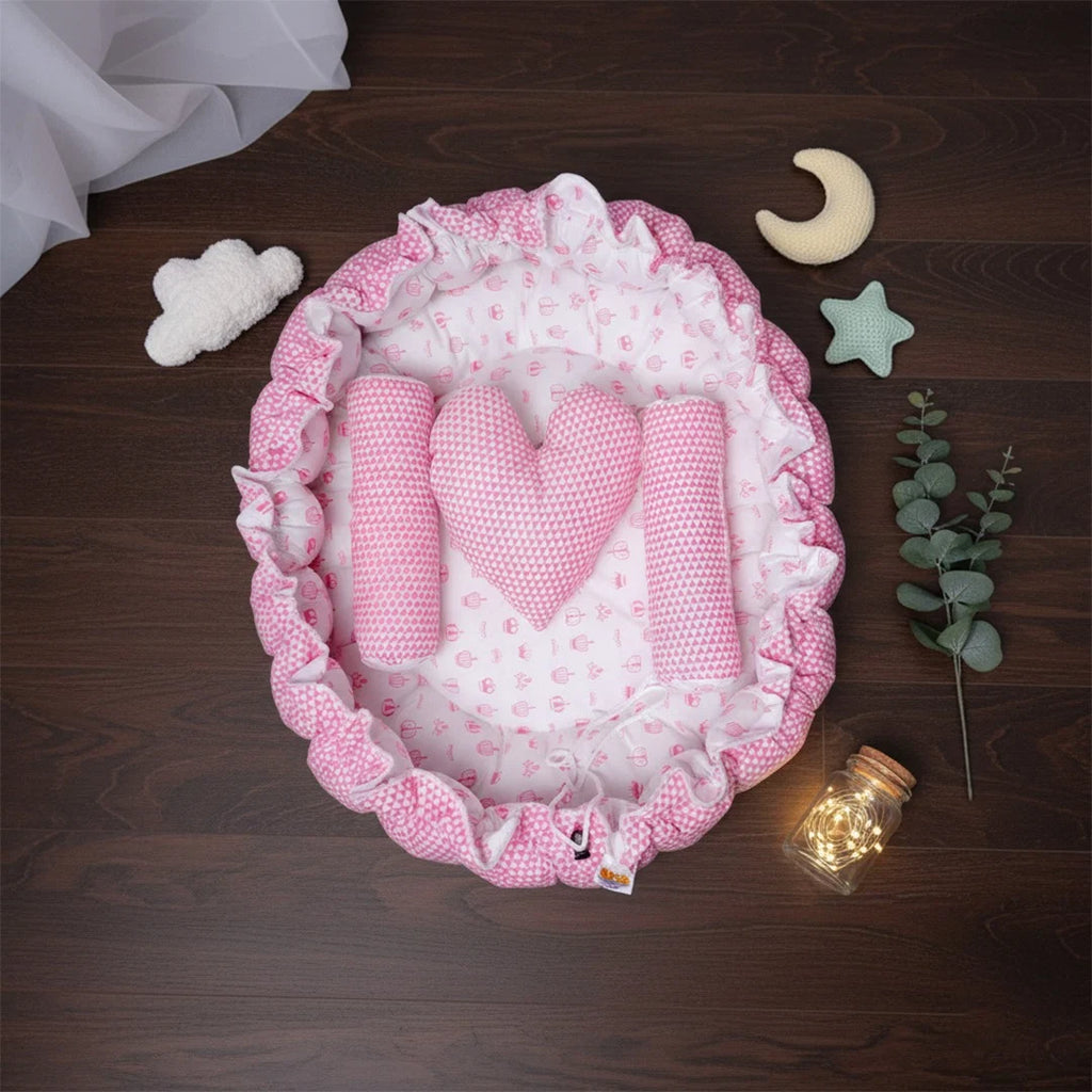 Velvet Round Baby Bed – Soft & Cushioned Sleeping Bed for Newborns