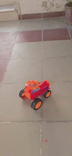 Dynamic Rocking RC Stunt Car